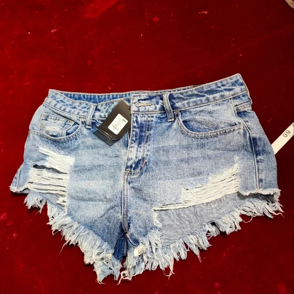 Fashion Nova Fraded Denim Jeans Shorts - Picture 3 of 9